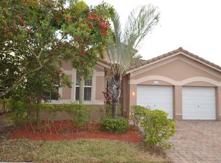 15402 SW 117th Ln, Miami, FL 33196