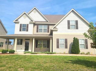 5604 Stonefield St, Hope Mills, NC 28348