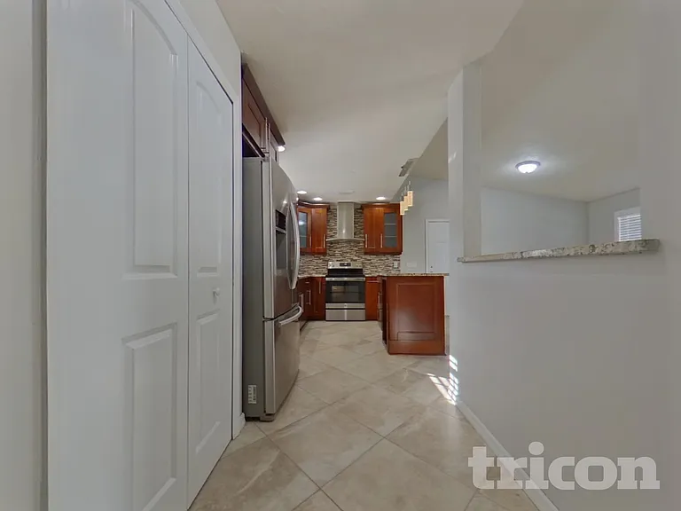 2440 Princeton Rd — Photo 5