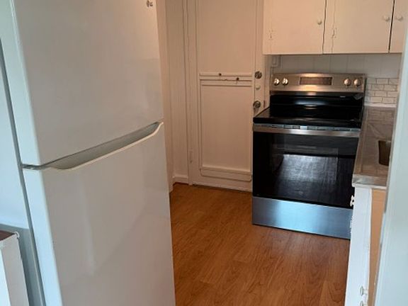 4th image of 407 Kalama St