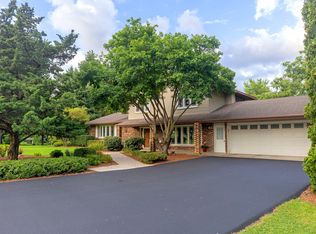 5857 S Brooklyn Rd, Rochelle, IL 61068