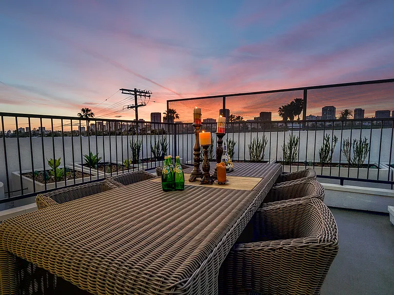 10269 Santa Monica Blvd #304 — Photo 9