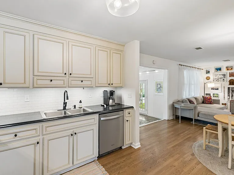1045 Birchdale Dr — Photo 39