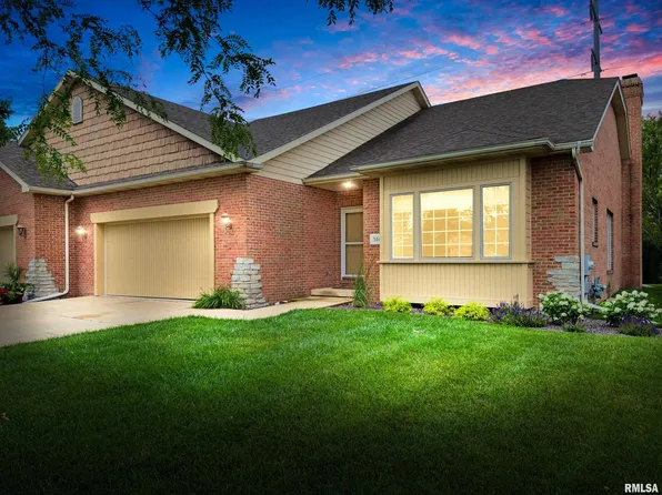 344 Garnet Dr, Morton, IL 61550