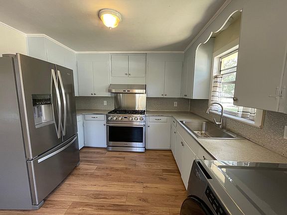 5th image of 1818 W Pine St
