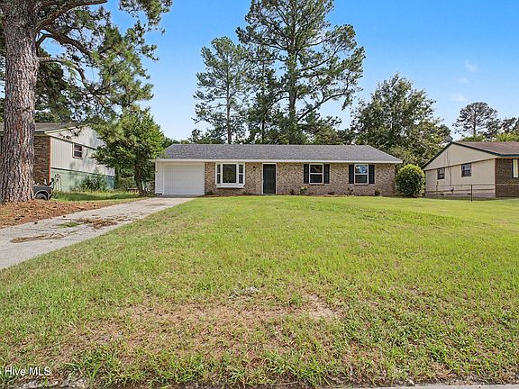 2nd image of 3471 Jonathan Circle