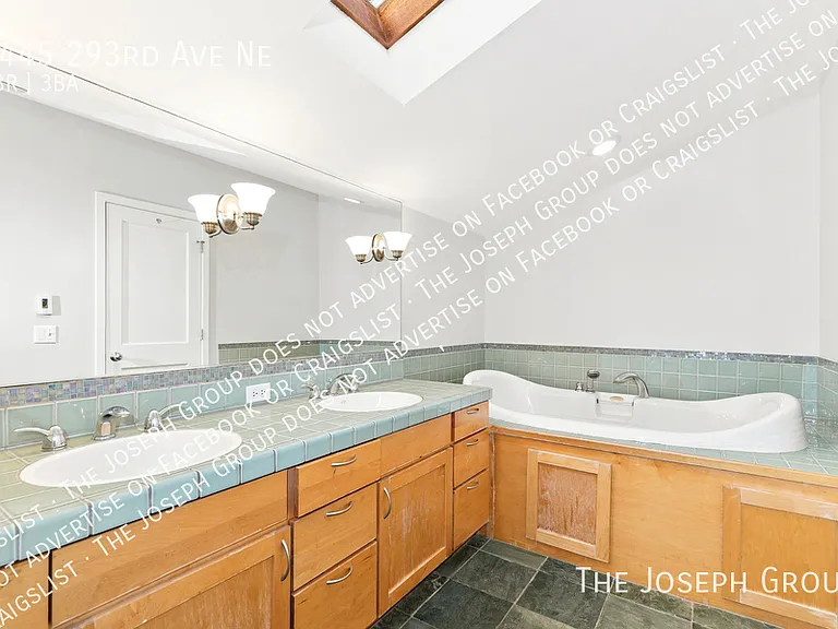 1445 293rd Ave NE — Photo 11