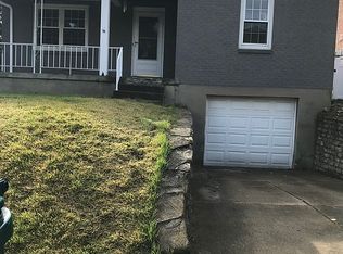 3335 Maplecrest Pl, Cincinnati, OH 45209