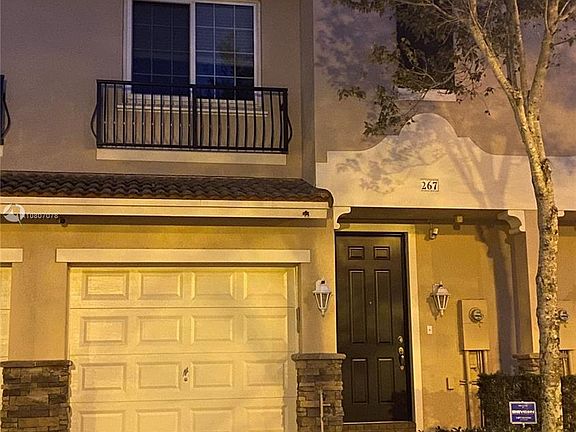 2nd image of 267 Las Brisas Cir
