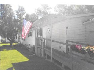 8260 Earls Ct, Kalamazoo, MI 49009