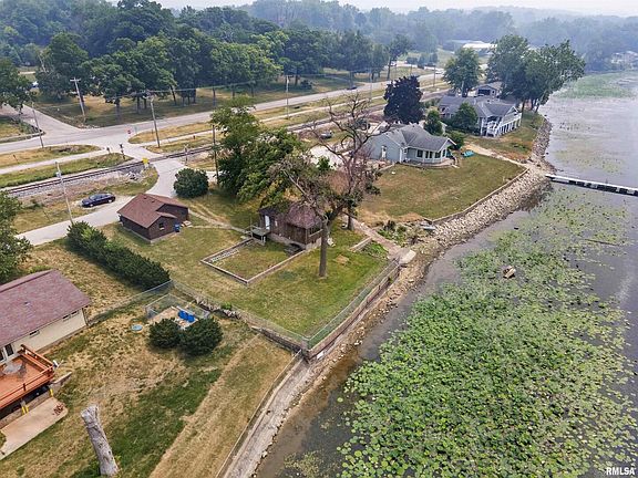 2nd image of 1601 Elm Shore Dr