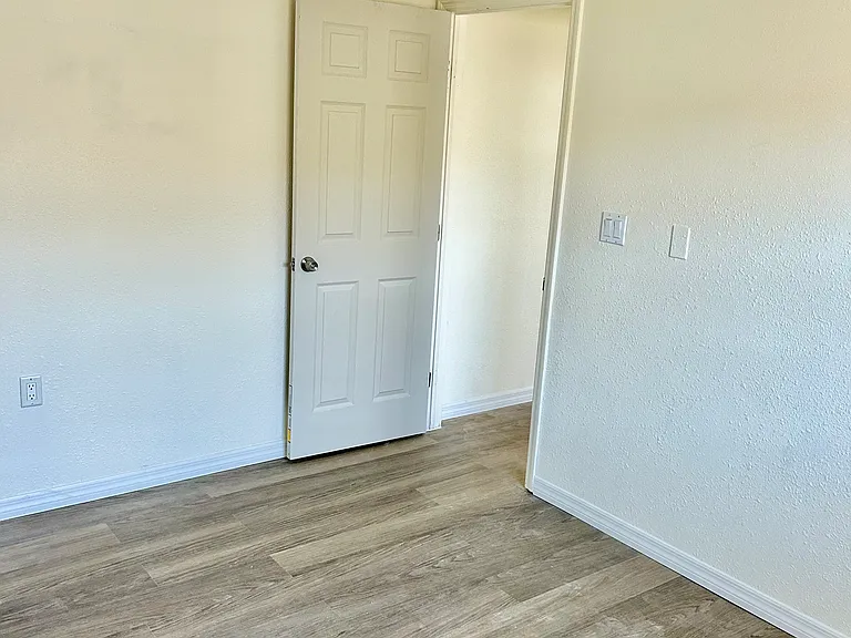 13802 Coco Ave — Photo 18