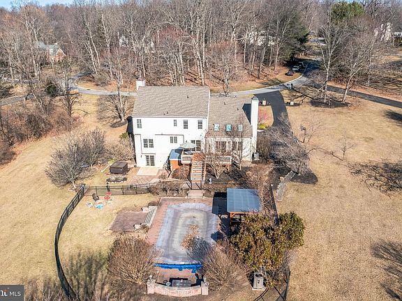 2nd image of 1325 Pennsridge Ct