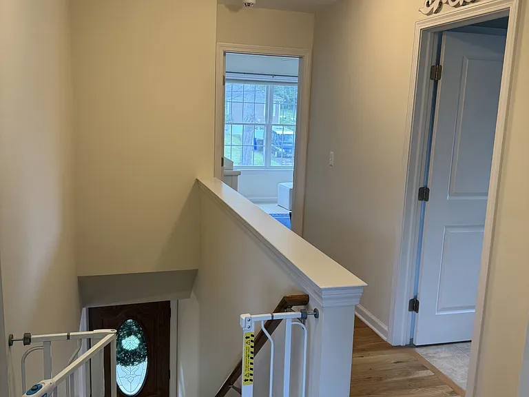 70 Lakeside Ave — Photo 11