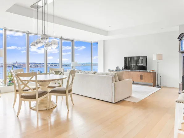 135 Seaport Blvd, Boston, MA