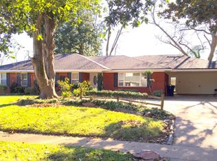 867 Audubon Pl, Shreveport, LA 71105