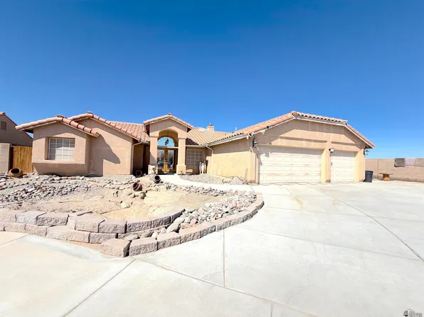 8494 E Olive Ann Ln, Yuma, AZ 85365