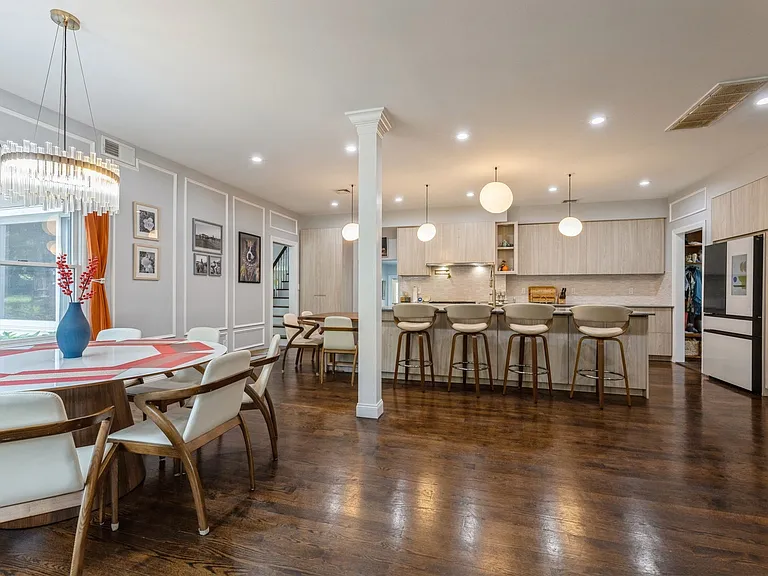 107 Hudson Ave #107 — Photo 42