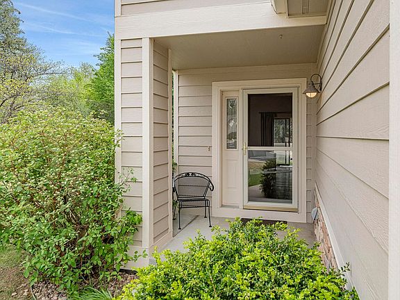 4th image of 907 Hover Ridge Cir #4