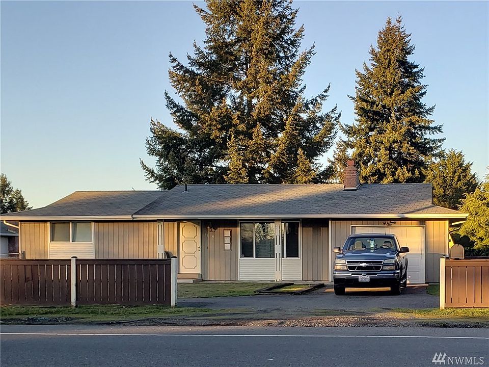 1st image of 4119 224th St E