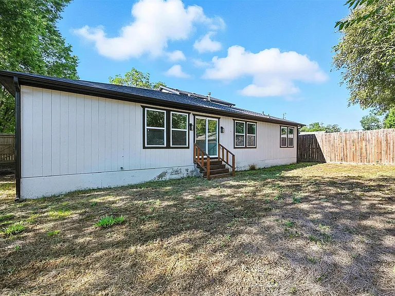 508 W White Ave — Photo 28