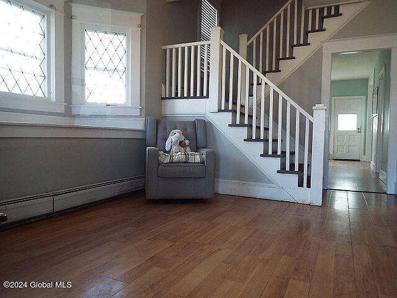 3rd image of 73 Barclay Street