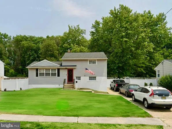 112 Sylvan Ter, Glassboro, NJ 08028