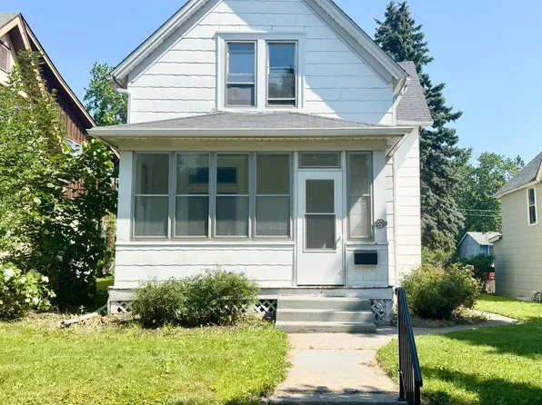 1009 Magnolia Ave E, Saint Paul, MN 55106