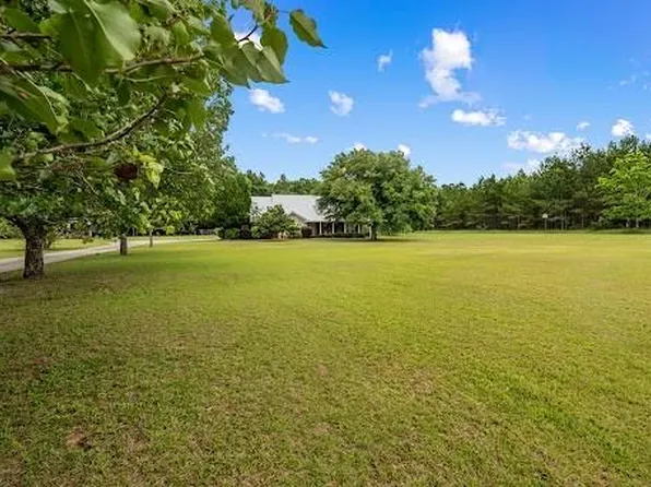 1950 Homestead Ln, Wilmer, AL 36587
