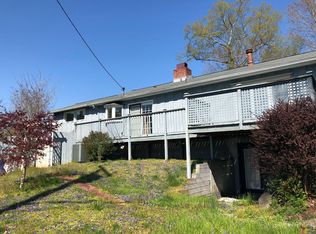 351 Vermont Ave, Oak Ridge, TN 37830