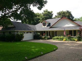 6100 Stoneleigh Dr, Tyler, TX 75703