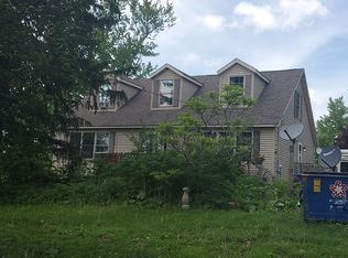 23280 Penrose Rd, Sterling, IL 61081