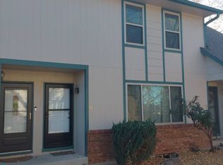 909 44th Avenue Ct APT 11, Greeley, CO 80634