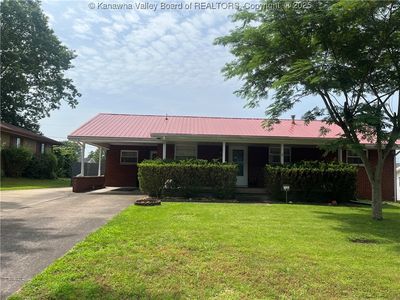 718 Flinn Ave, Ravenswood, WV, 26164