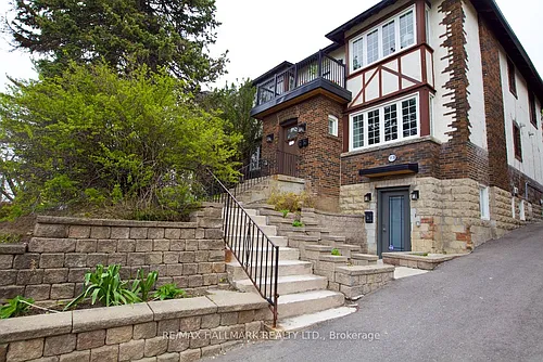 73 Lawrence Ave E #GROUND Photo 1