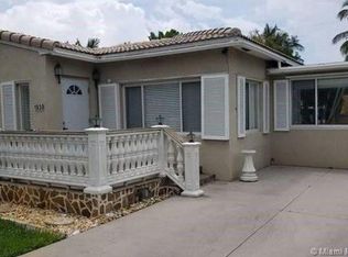 1930 Scott St, Hollywood, FL 33020