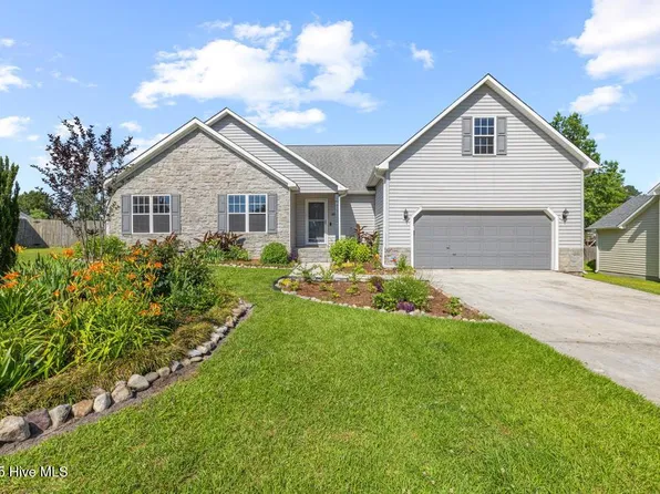 106 Baldwin Court, Jacksonville, NC 28546