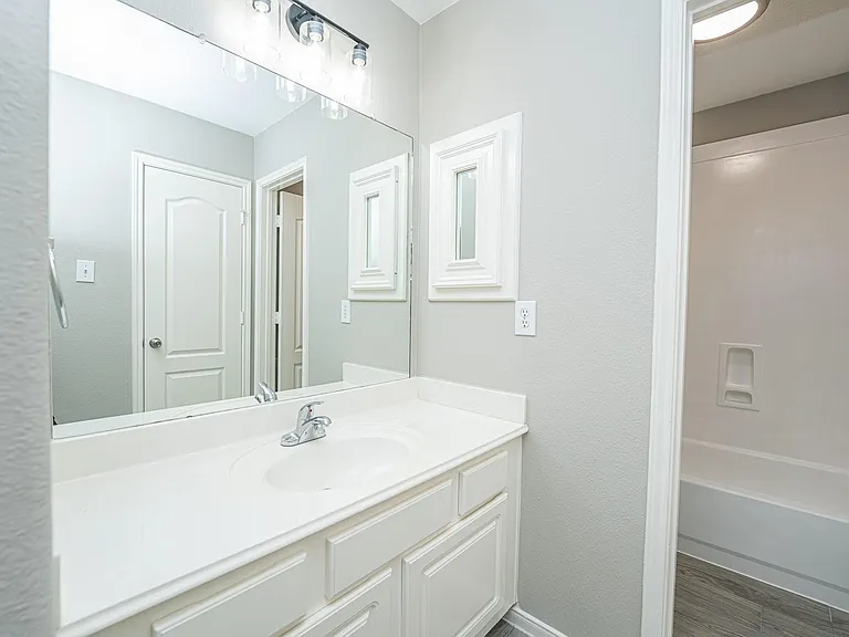 406 N Marathon Way — Photo 15