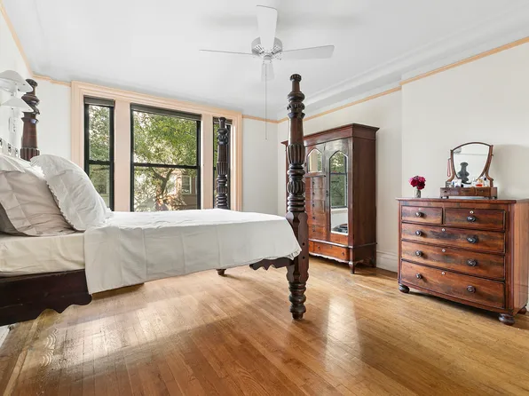 160 West 95th Street image 6 of 9