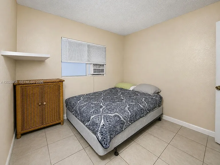520 SW 6th Ave #2 — Photo 8