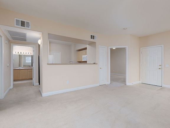 4th image of 8000 W Badura Ave #1121