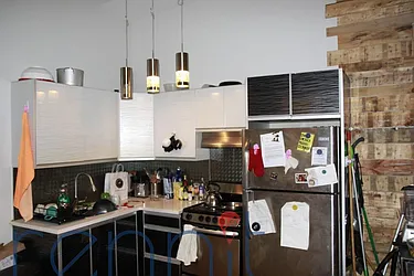 Rented by Rennit Inc.