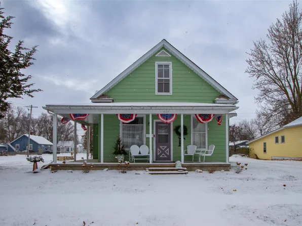 616 5th Ave E, Oskaloosa, IA 52577