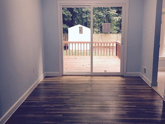 4th image of 4214 Landgreen St