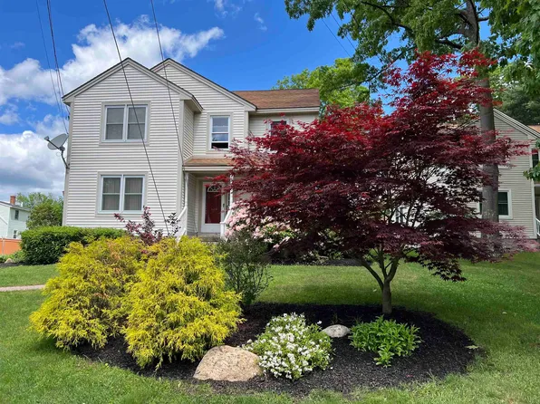 528 Weston Road, Manchester, NH 03103