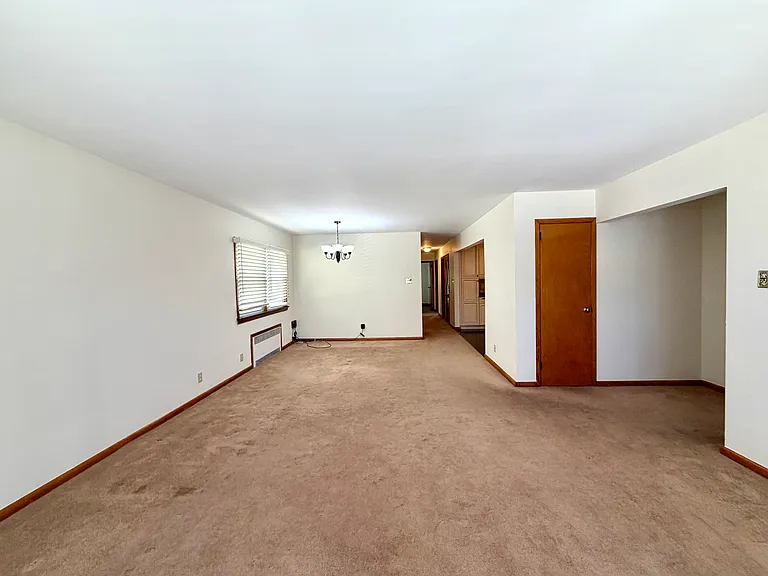 51 W 3rd St #1 — Photo 43