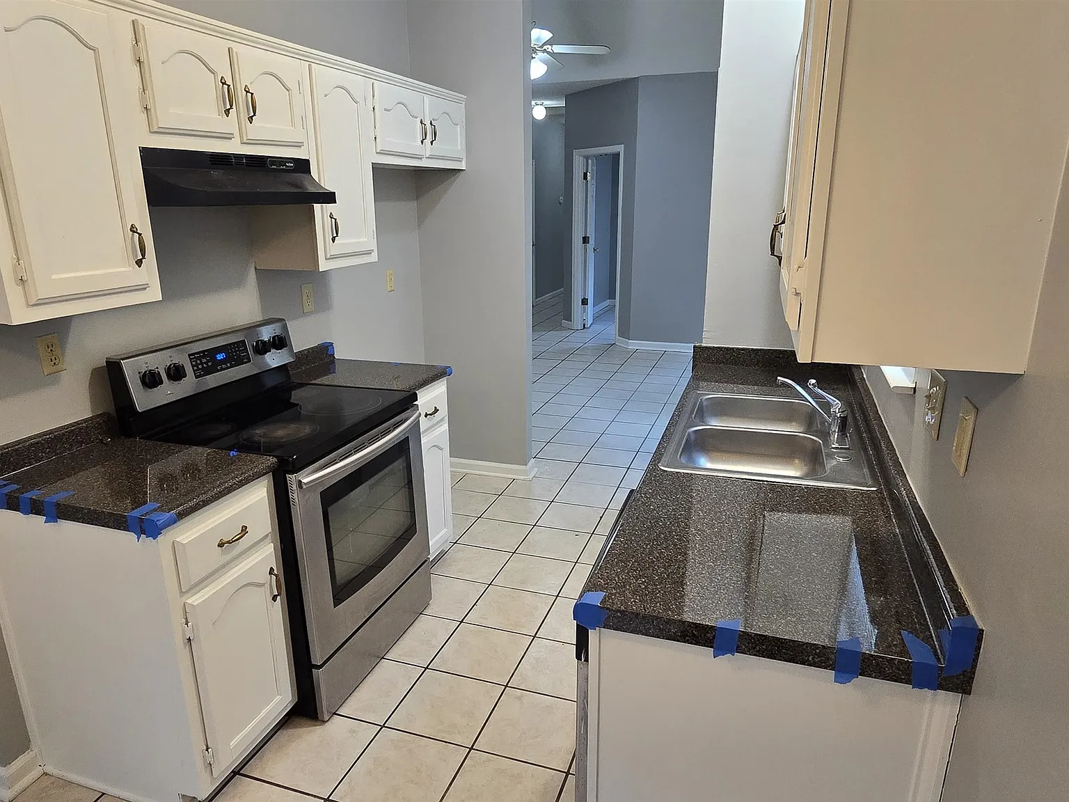 3 bed, 2.0 bath, 1311 sqft, $1,350 — Photo 2