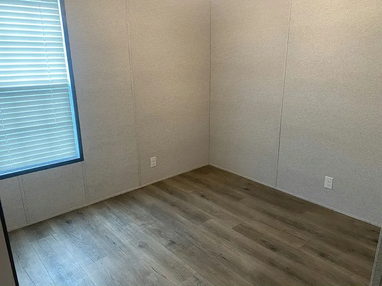 Lakeview Terrace — Photo 53