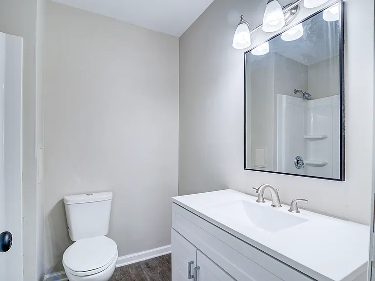 5900 Ferndale Pl — Photo 12