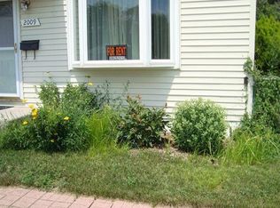 2009 Capitol Ave, Warren, MI 48091